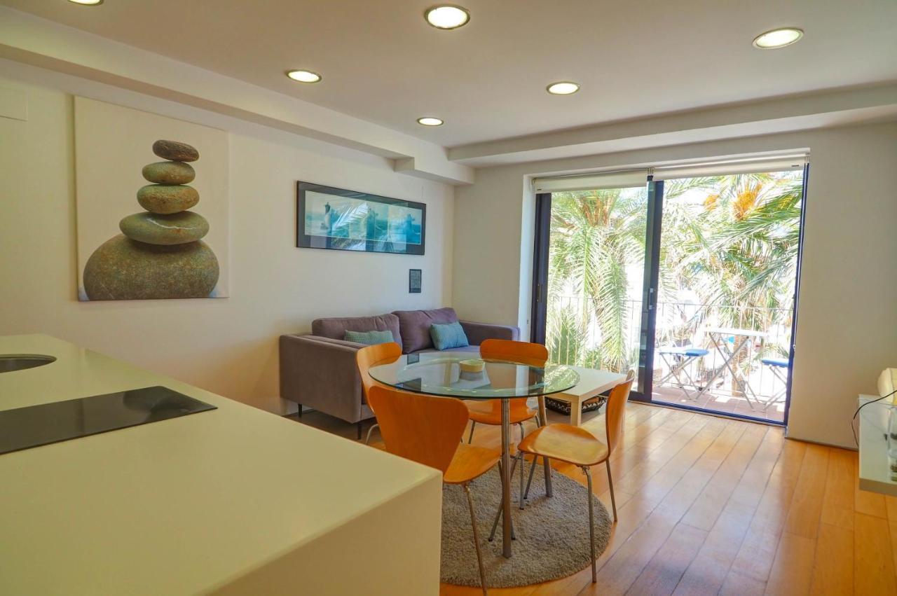 Port Alegre Attic By Hello Homes Sitges Eksteriør billede
