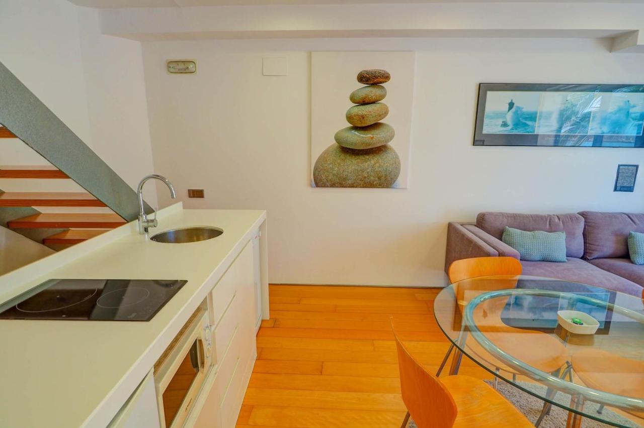 Port Alegre Attic By Hello Homes Sitges Eksteriør billede