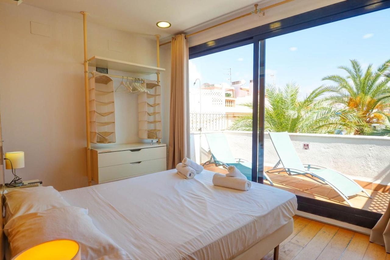 Port Alegre Attic By Hello Homes Sitges Eksteriør billede