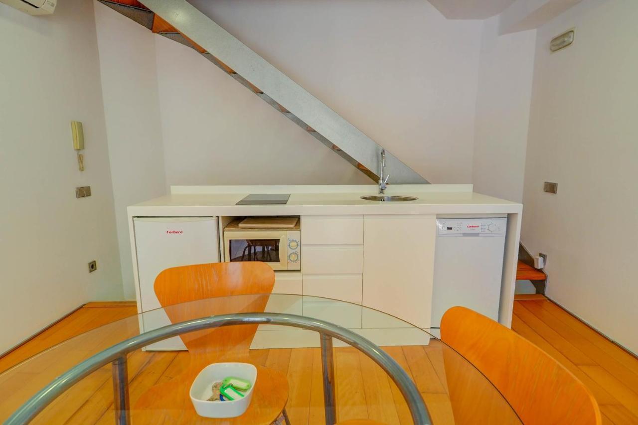 Port Alegre Attic By Hello Homes Sitges Eksteriør billede